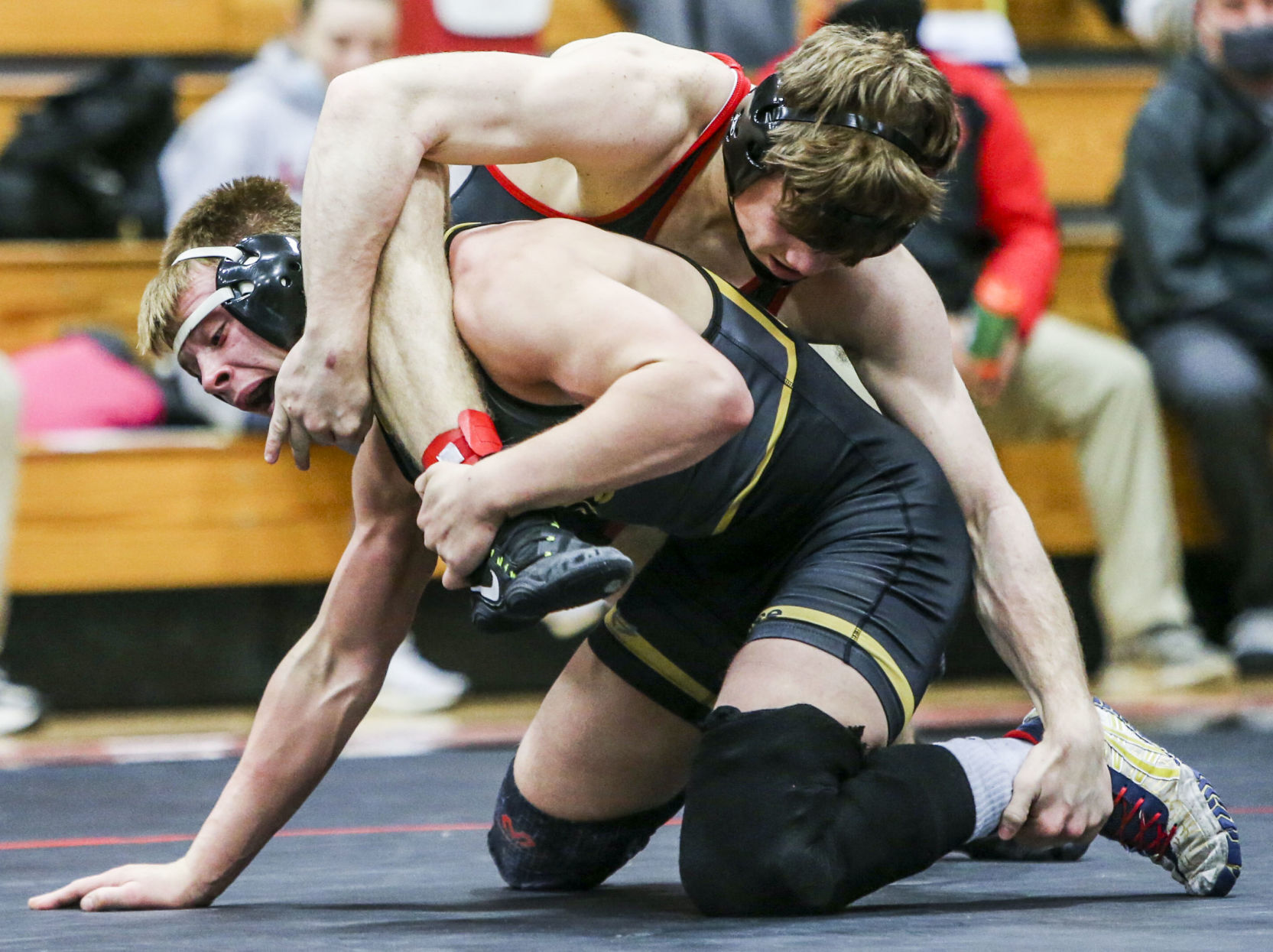 013021-qc-spt-mac wrestling-22.JPG